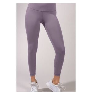 Yogalicious 7/8 High-Waisted Lavender Active Leggings